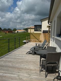 Gîte de charme clim, parking, Netflix, jolie vue - 2