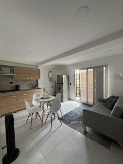 Apartamento en la América - 0