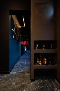 Suite Dark Luxe avec Écran géant de cinéma et jacuzzi - 5