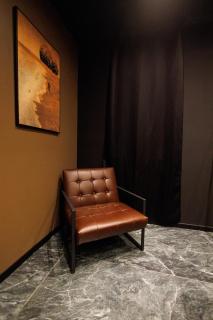 Suite Dark Luxe avec Écran géant de cinéma et jacuzzi - 2