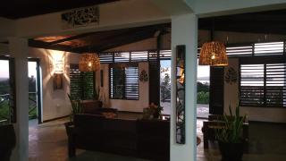 Private Jungle Hilltop Retreat - 6