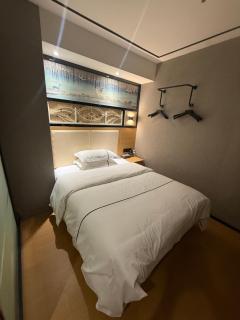 城枫酒店广州三元里中医药大学店 - 5