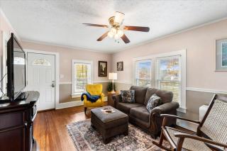 Charming Galax Retreat! Pet Friendly! Minutes from New River! Hill Haven - 3