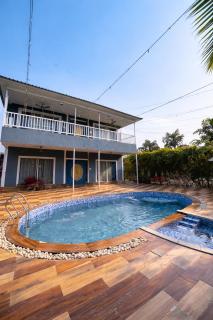 Luxury 5BHK Farmstay Perfect for Groups - 3