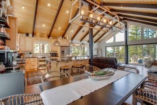 Walk to Heavenly Lifts! Spacious Family Retreat - 8