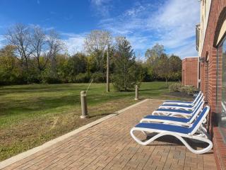 Holiday Inn Express Hotel & Suites Tipp City by IHG - 5