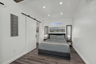 Evergreen Escape w/Hot-tub 5 Min to Downtown! - 5
