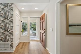 Remodeled 4-bedroom, 3- bathroom home - 7