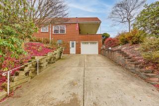 Family Friendly! Turtle Creek Escape with Ping-Pong - 7