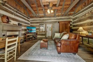 Town Creek Cabin Walk to Main St - 6