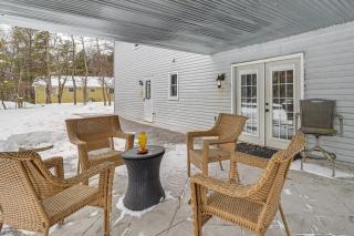 2 Mi to Lakes! Family Albrightsville Home with Yard - 7