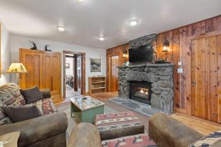 Grizzly Bear Creek Cabin - 2