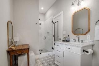 108 Wisteria Dr - 5