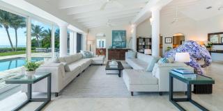 Luxury villa with a private beach! Pool overlooking the ocean! - 2