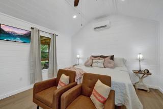 Cates Cottage in the Hill Country 8 Mins to Fred! - 2