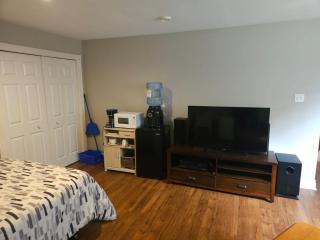 Cozy & Private basement suite, centrally located - 1