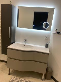 Chambre cosy avec salle de bain privée et piscine au calme - 1