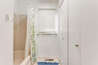 Scarborough avenue 506 - 7