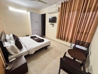 The Shivaay Near AIIMS Rishikesh by Lovely Hospitality - 8