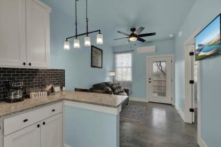 Modern Casita with Hot Tub – Six Minutes from Main Street - 4