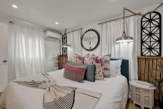 Poplar Place Soho with Hot Tub - 6 Blks to Main St - 2