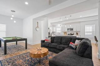 15 Hot Tub 9 beds Pet Friendly Garage - 5