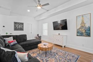 15 Hot Tub 9 beds Pet Friendly Garage - 3