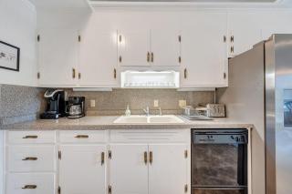 Thomwells Family Affair - Private Dock, Sleeps 18! - 9