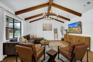 Bubbles on Bowie Walk to Main St - 6