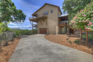 Canyon Lakehouse Panoramic Lake Views with Firepit! - 4