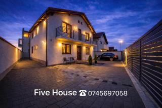 Five House - 9