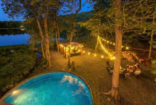 5 Bedroom Gorgeous Lakeside Villa w Hot Tub, Pool and More! - 8