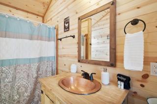 Charming Casita Right on Main St - 1