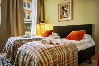 4BR in City Centre w Quiet Windows & Stockmann 50m - 4