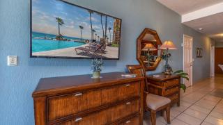 LunaSea Oasis Ultimate Oceanfront - 6