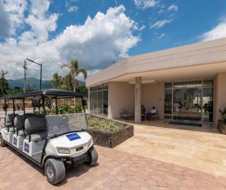 Bello Apartasuite con Piscinas y Vista al Mar, Piso 10 - 9