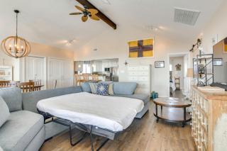 Serenity By the Sea Beach Retreat in Galveston - 3
