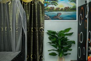 Fiona AirbnbGangber - 1