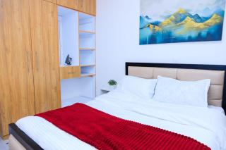 Stylish One Bedroom Apartment - 6