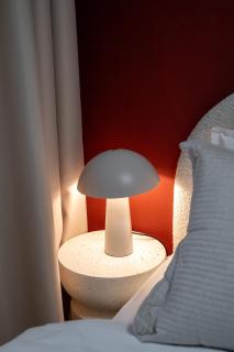 Red Diamond Elite -Spacious Ultra Central Apt - 2