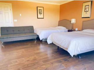 Vancouver Airport Blueberry Manor - 2