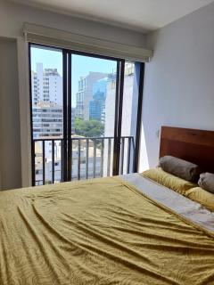 Modern, comfortable 2-bedroom apartment with 86 TV, garage, and queen-sized bed - 3