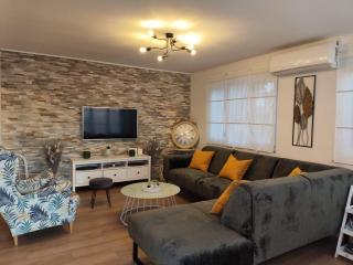 Family friendly house with a swimming pool Pridraga - Cuskijas, Novigrad - 25299 - 3