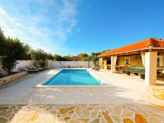 Family friendly house with a swimming pool Pridraga - Cuskijas, Novigrad - 25299 - 5