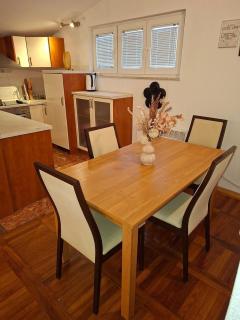 Apartments with parking space Makarska - 25328 - 1