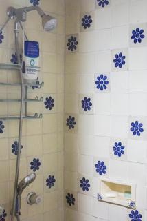 Cabin with fireplace and grill - 9