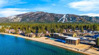 Beach Front Perch by AvantStay Lakefront Condo Views Near Dining and Skiing - 6