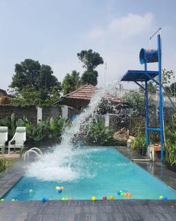 Villa Swasti, Cisarua - 0