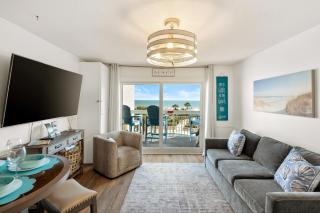 Breakers 324 Oceanfront Condo Hilton Head Coligny Beach, Direct Beach Access - 3