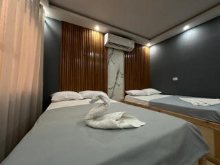 Dynamo pyramids & Sphinx view hotel - 4